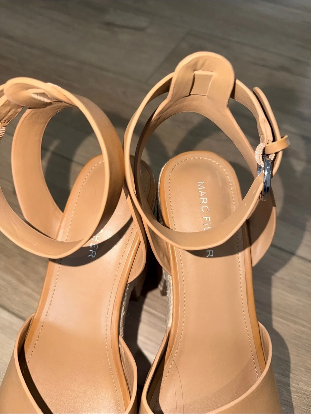 Marc Fisher Vetina Platform Wedge Sandals in tan faux leather size 10 NWOT